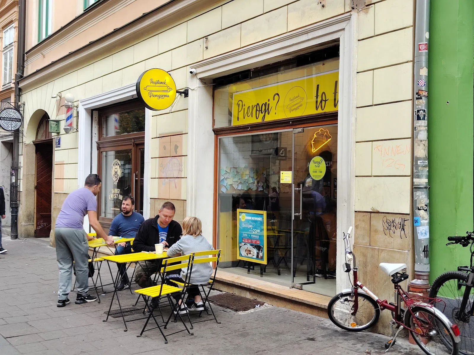 Przystanek Pierogarnia, Cracovia