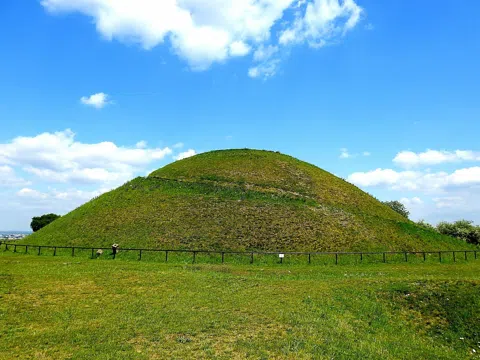 Climbing Krakow's Four Mounds for Sunrise and Sunset