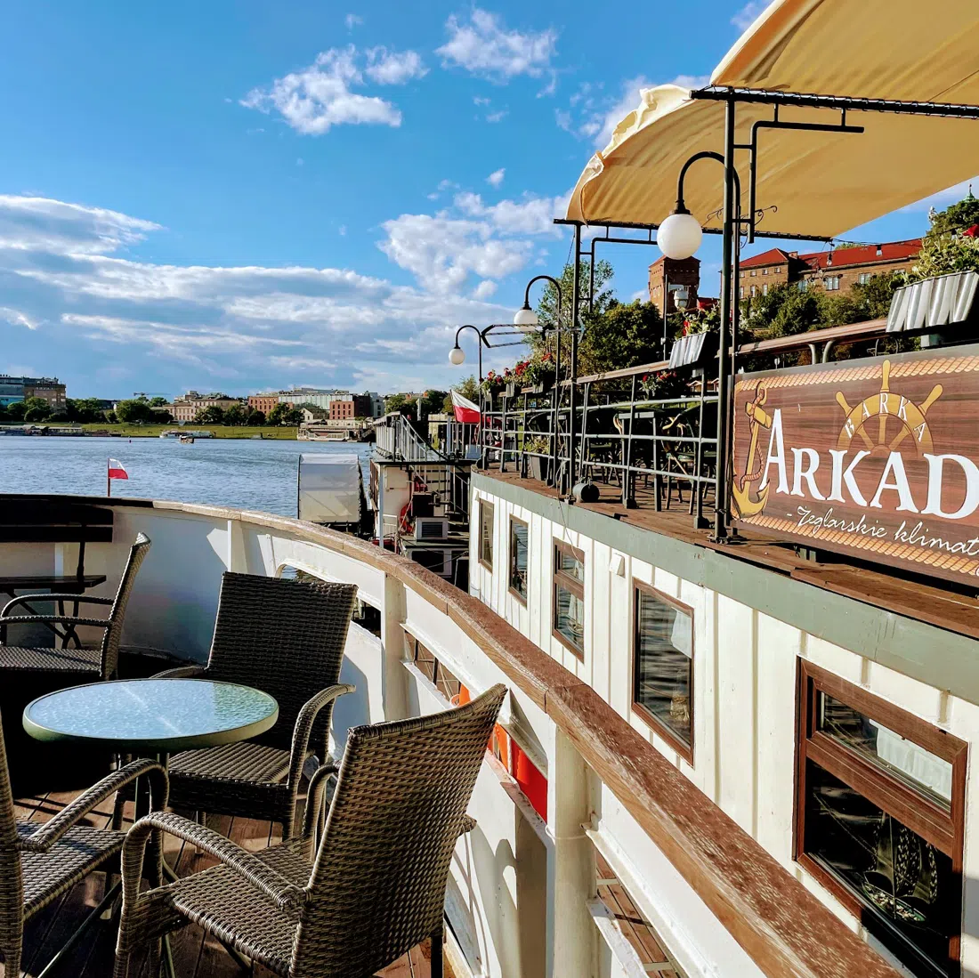 Barka Arkadia, Krakow